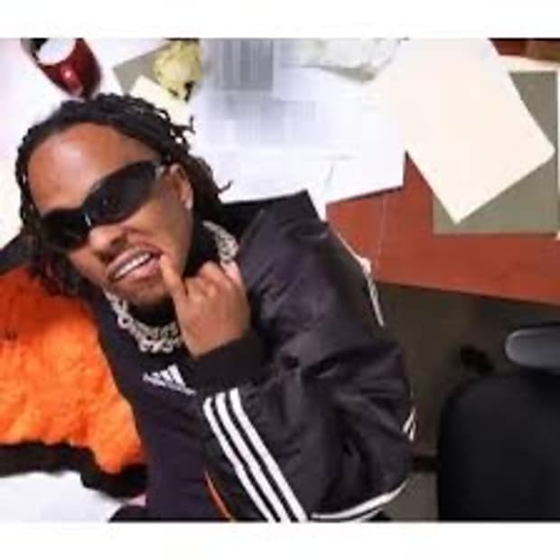 발렌시아가 스킨캣 