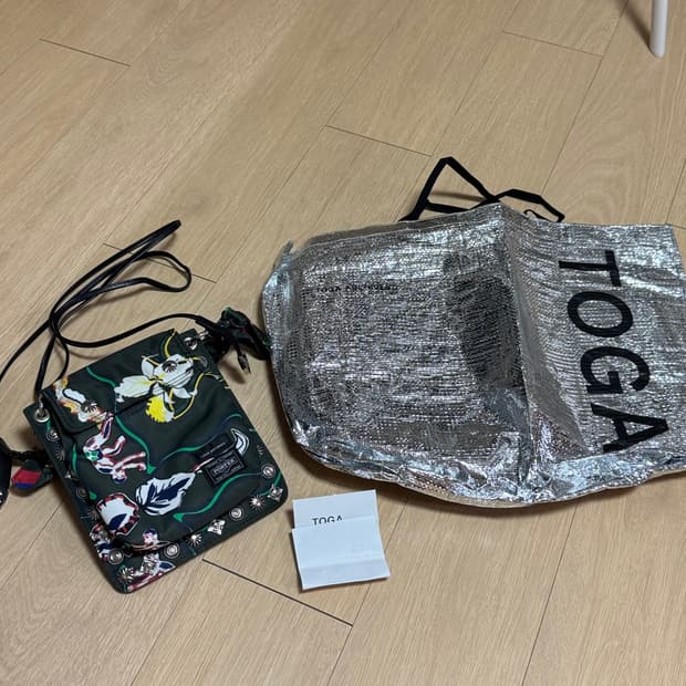 요시다 포터 x 토가 아카이브 숄더 파우치 크로스백 아오야마 한정