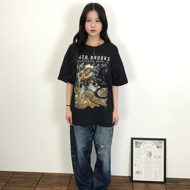 Garth Brooks World Tour 2014 Tee