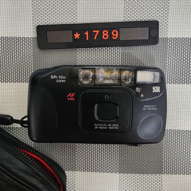 신도리코 SR-10D AF 줌 미니 필름카메라 파우치포함