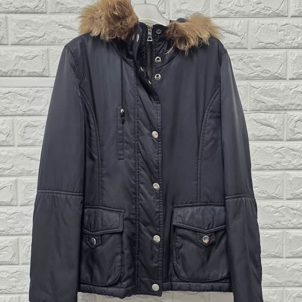 택포) MCM 블랙 패딩 자켓 4사이즈 M