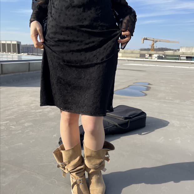 Lace Black Skirt 레이스 블랙 스커트