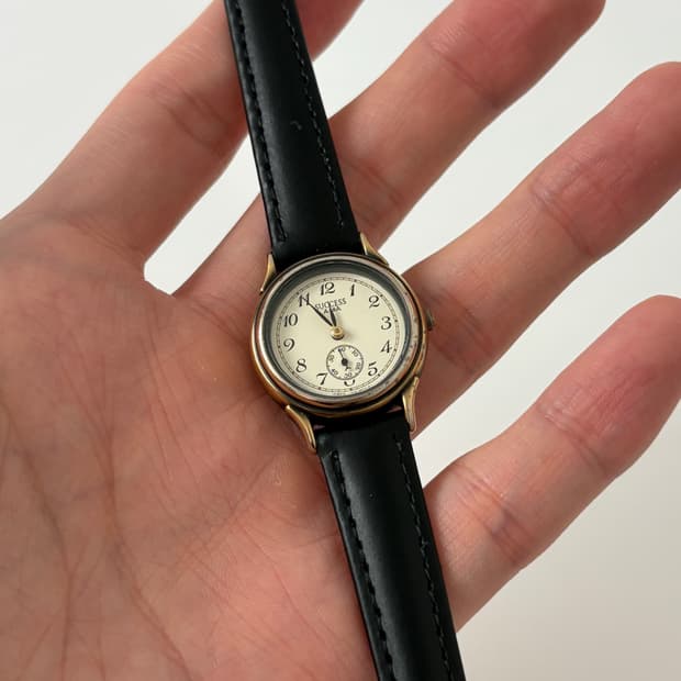 90s arabic small seconds ladies quartz