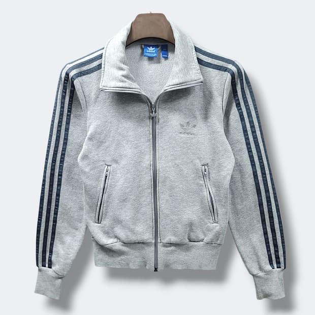 [90] 아디다스 그레이&실버 파이어버드 트랙탑 FLE 우먼 기모 집업