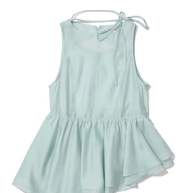 파르티멘토 타이넥 프릴 블리으스