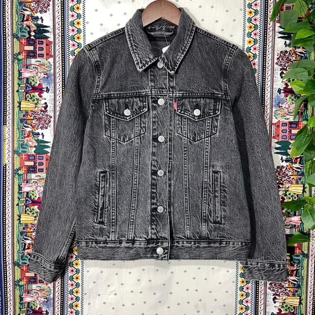 리바이스 흑청 트러커 데님 자켓