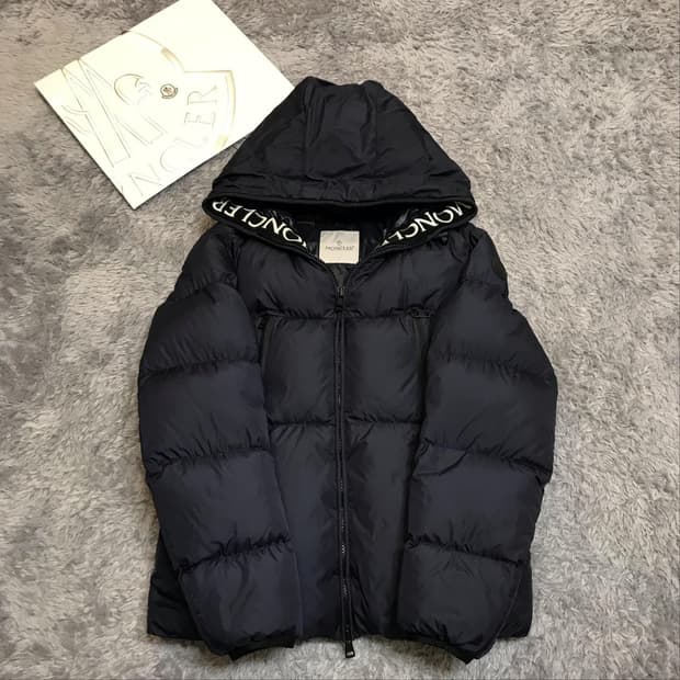 {클로젯}[3][백화점판]몽클레어 몽클라 숏 다운 패딩 자켓