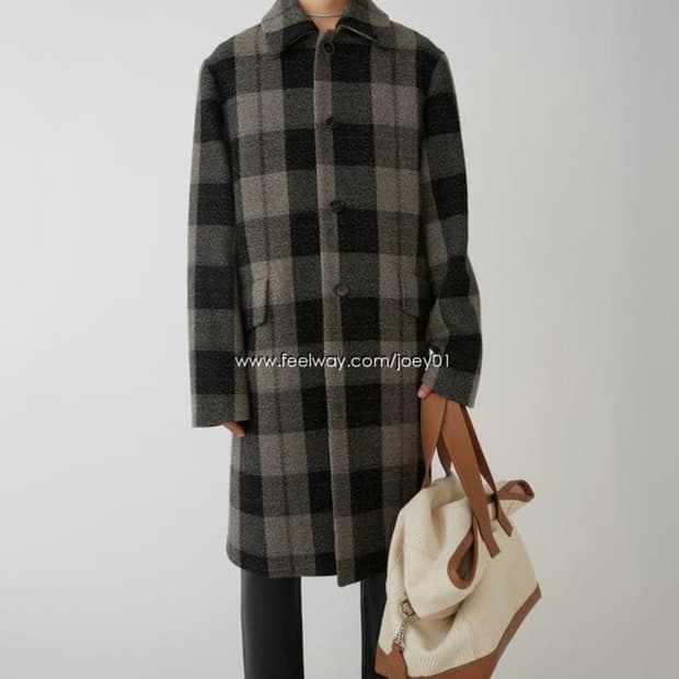 (52)아크네 스튜디오 체크 코트