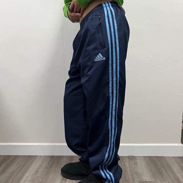 아디다스 삼선 로고 츄리닝 바지