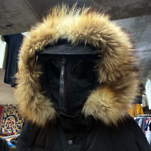 CP COMPANY cp 컴퍼니 고글 퍼 후드 다운 롱패딩
