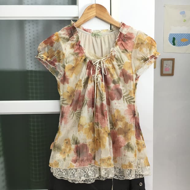 플라워 레이스 블라우스