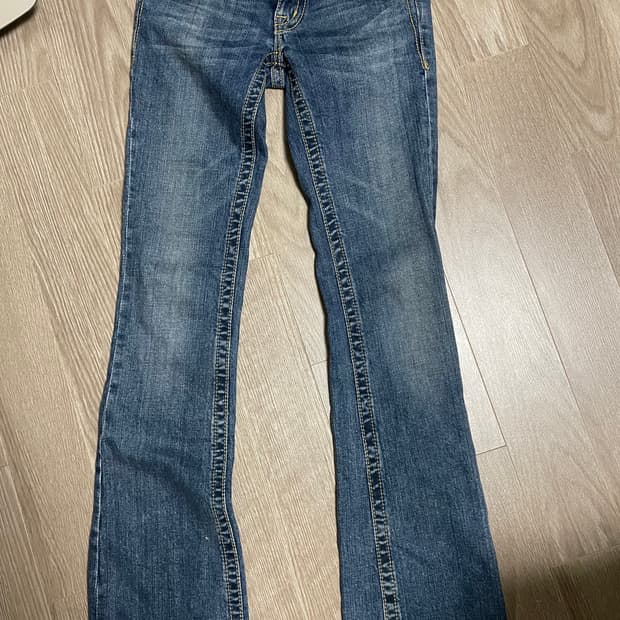 부츠컷 데님 청바지