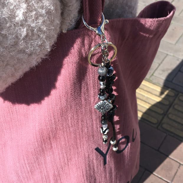 vintage drop charm keyring