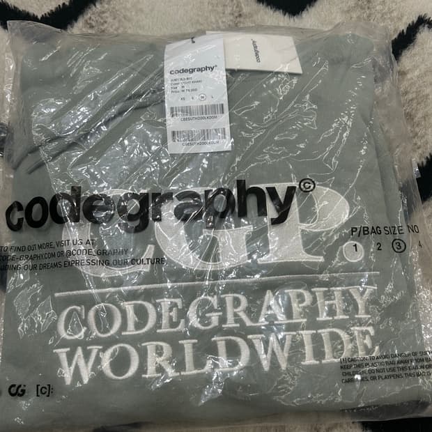 [M]코드그라피 오버핏 로고 후드/라이트카키