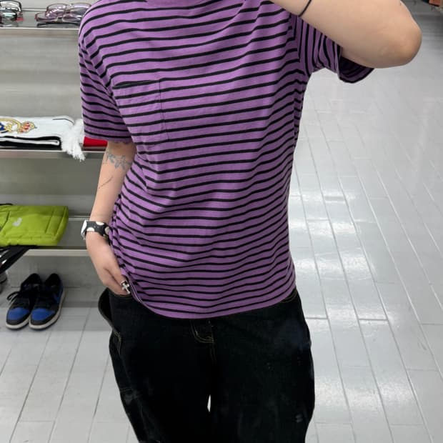 챔피온 보더 포켓 퍼플 반팔 티셔츠