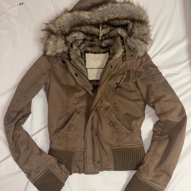 아베크롬비 울프죠 자켓