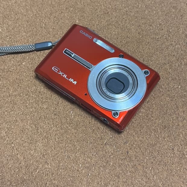 카시오 엑슬림 Casio exilim ex-5500