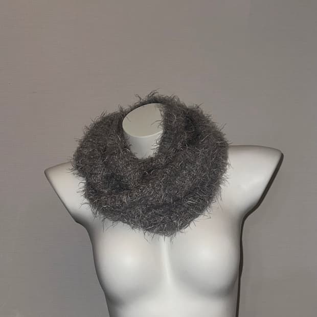 빈티지 그레이 퍼니트 넥 워머