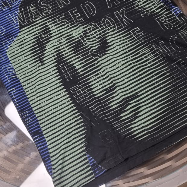 CAV EMPT 그래픽 티셔츠 (Made in Japan)
