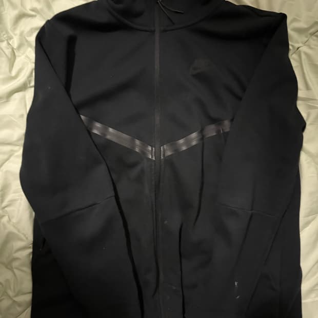 나이키 테크팩 블랙 M