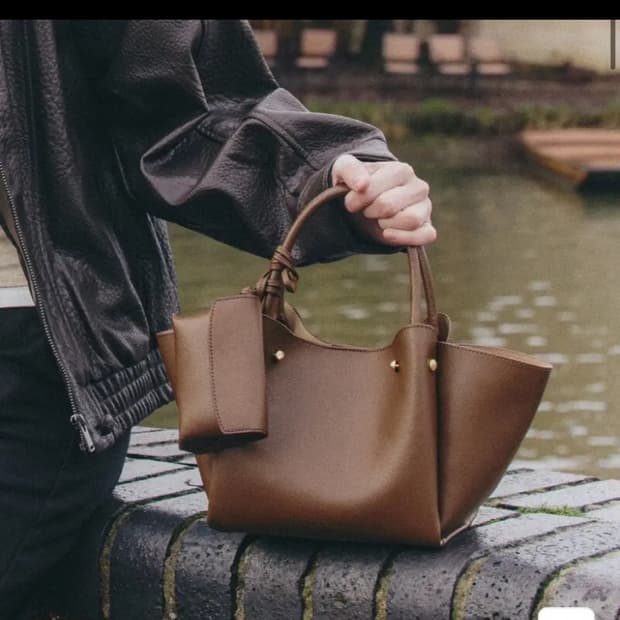 새제품/ 듀푸아 삭 퓨르테 sac purete 토트백 숄더백 다크 코코아