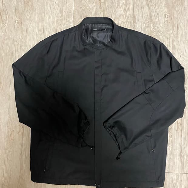 해칭룸 유틸리티 자켓 블랙