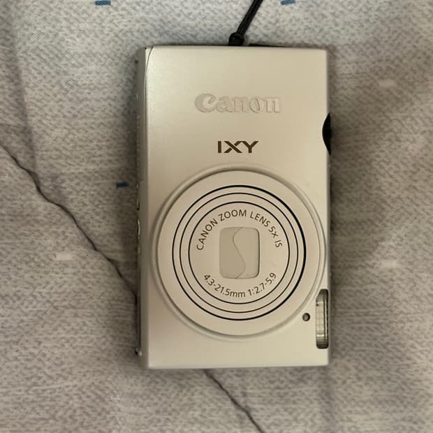 캐논 디카 익시220f (익서스 125hs와 동일모델)