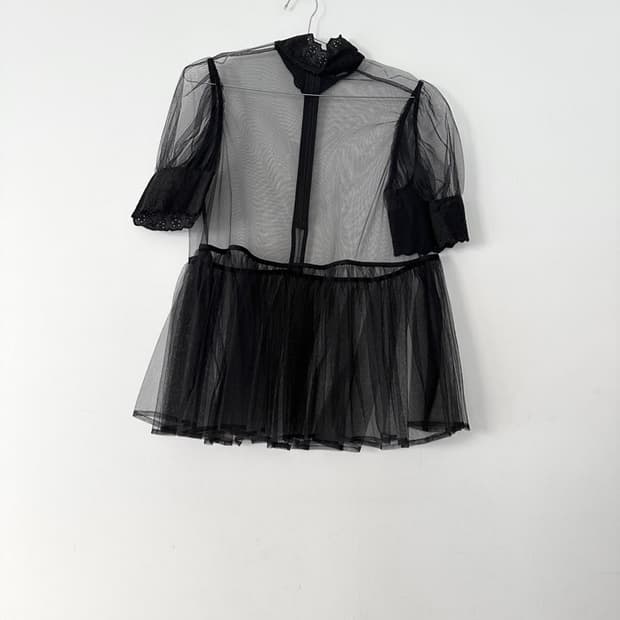 Tulle layered blouse / black