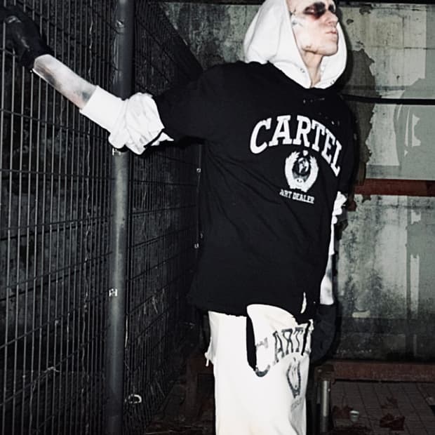 sundayoffclub) cartel T 1