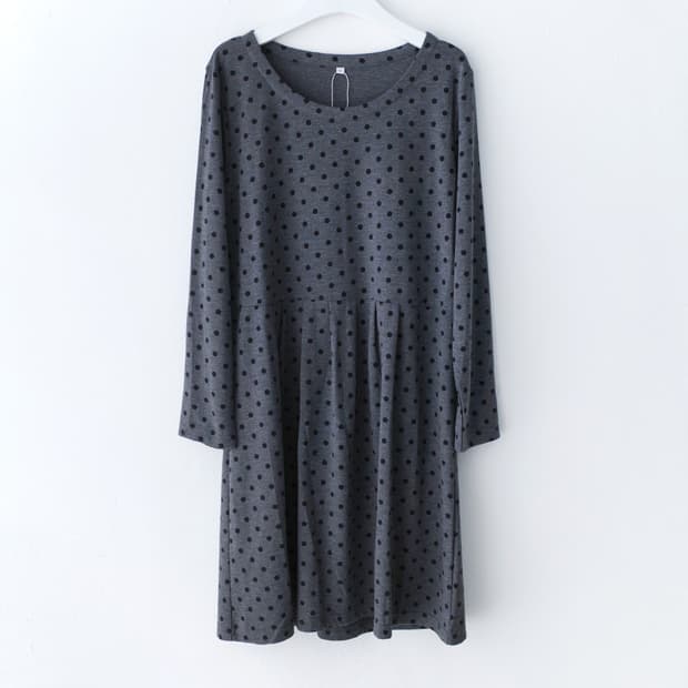 dot pleats one-piece