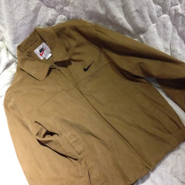 나이키 아카이브 90‘s 스웨이드 자켓