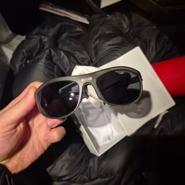 디스트릭트비전 타케요시 그레이