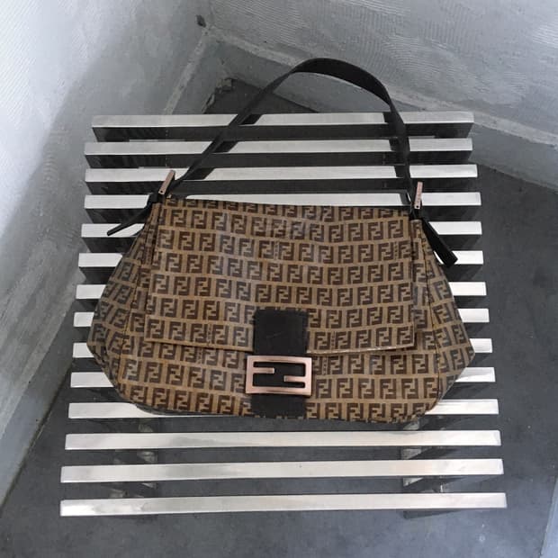 Fendi 펜디 PVC 주카 맘마 백