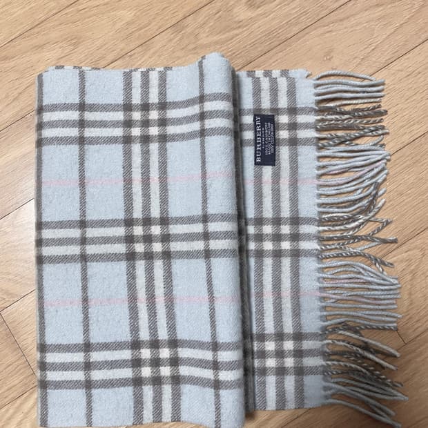 버버리 노바체크 캐시미어 머플러