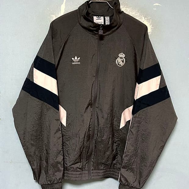 아디다스 레알마드리드 오리지널 트랙탑 남자 바람막이 신형 XL 105