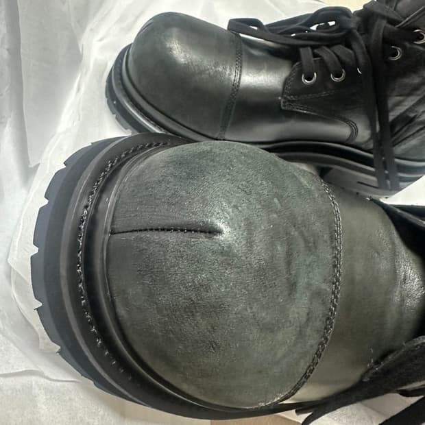 쏘유레슈어x코인서울 부츠 280