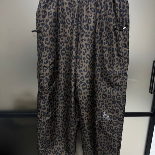 페치선데이 레오파드 트랙팬츠 M