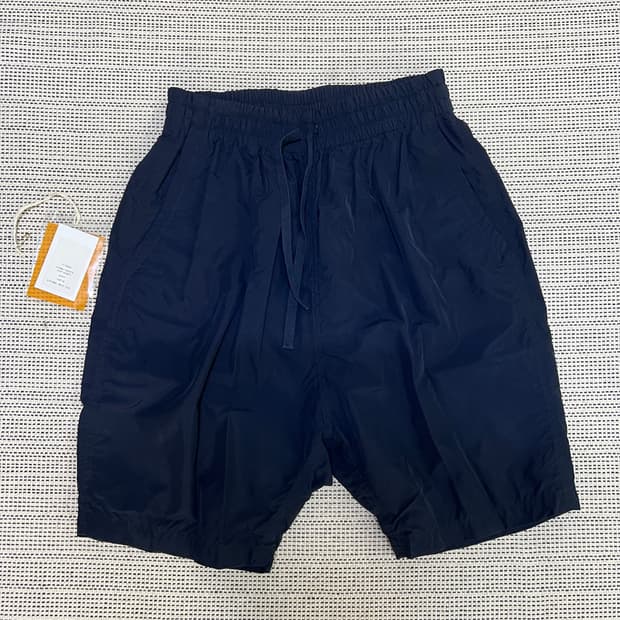 AGEING TAFFETA COZY SHORTS