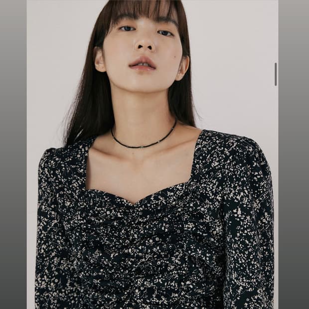 NUE HEART NECK PATTERN SHIRRING BLO USE