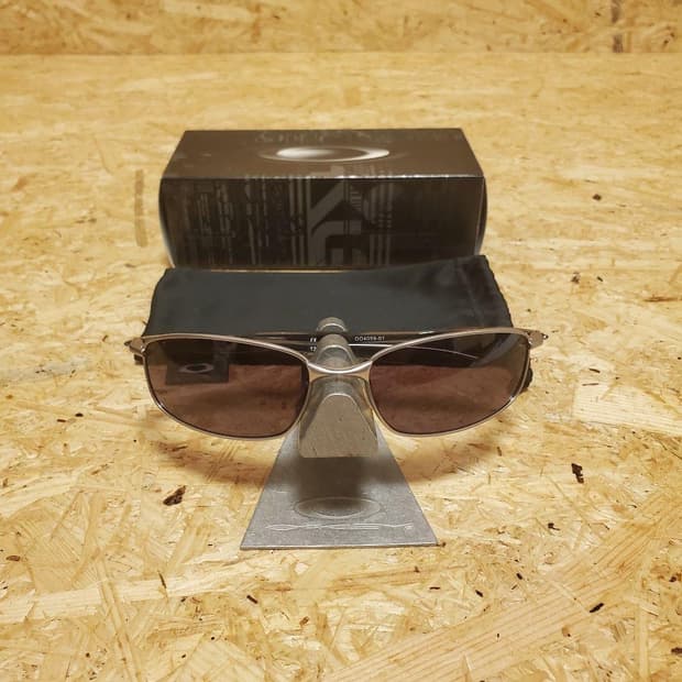 오클리 블렌더 리드 선글라스