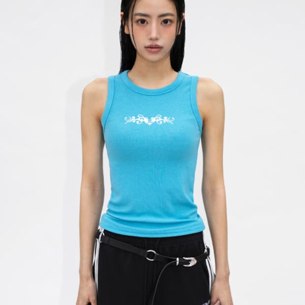 BASIC LOGO SLEEVELESS TOP BLUE