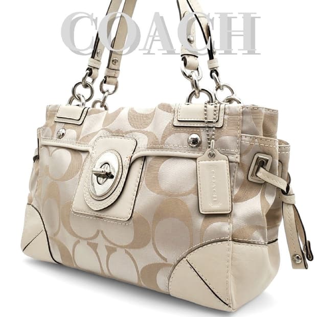 유일매물 코치 크림 라떼 모노그램 백