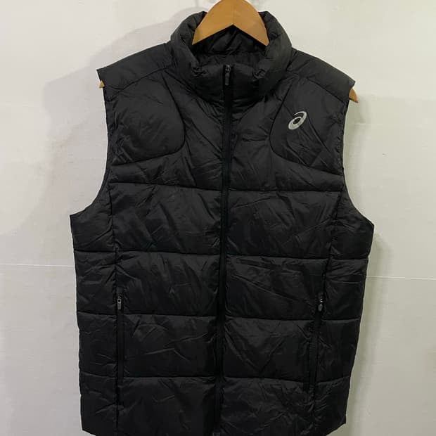 아식스 조끼패딩 고프코어 베스트 자켓 105 비매품 