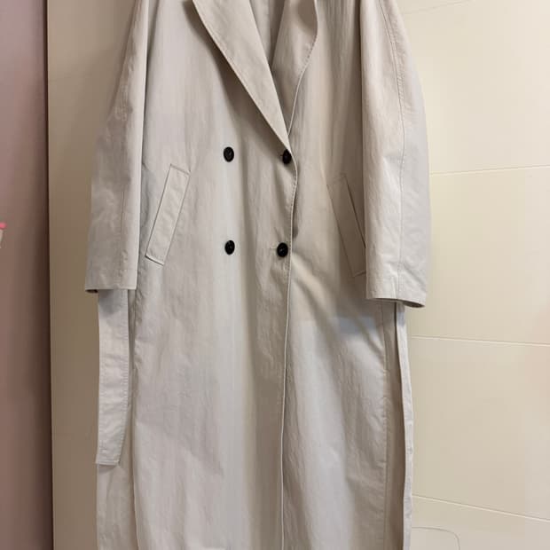 온앤온 더블버튼 트렌치코트 55