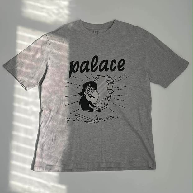 [L] 팔라스 너겟 그래픽 반팔 티셔츠