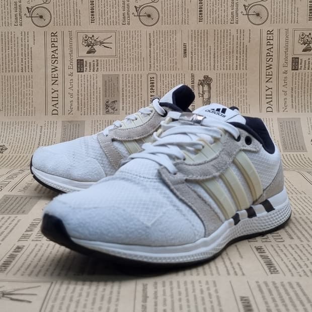 아디다스 이큅먼트 여성운동화235 