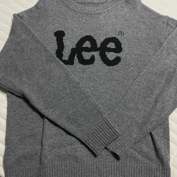 리 Lee 빅 트위치 로고 니트 그레이