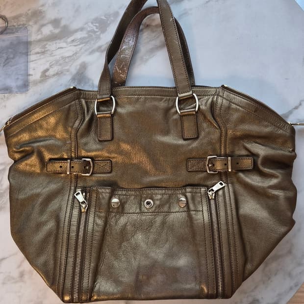 입생로랑 빅토트백