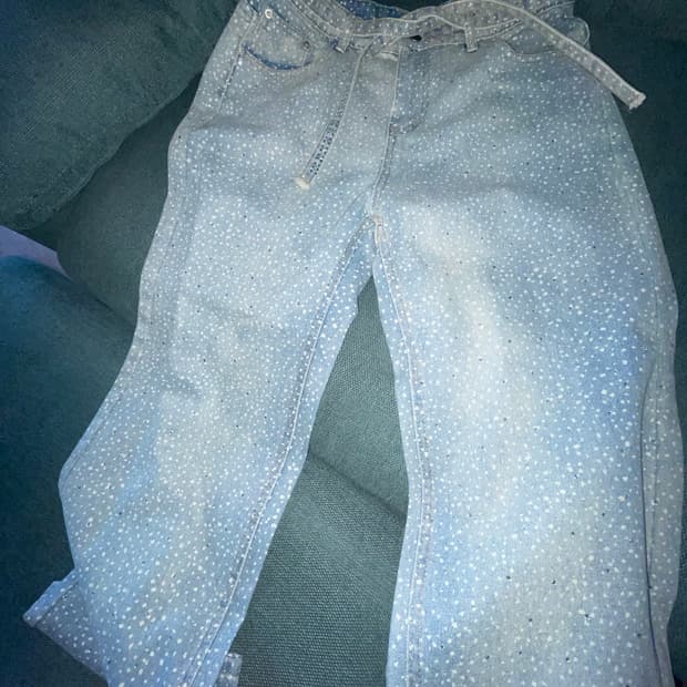 birthofroyalchild같이 생긴 바지