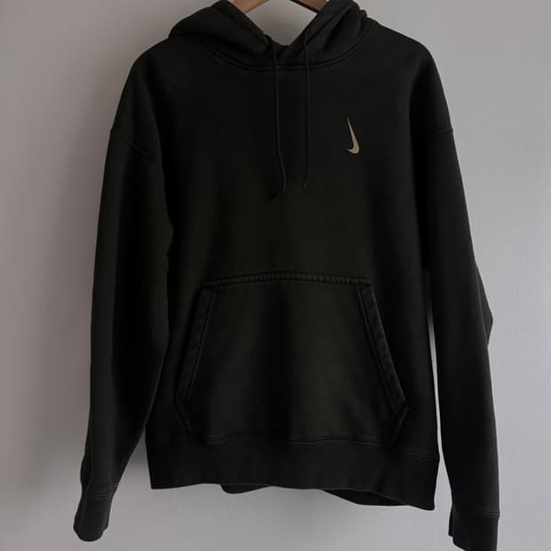 나이키NRG 빌리아일리시 솔로스우시 후드 카키 L